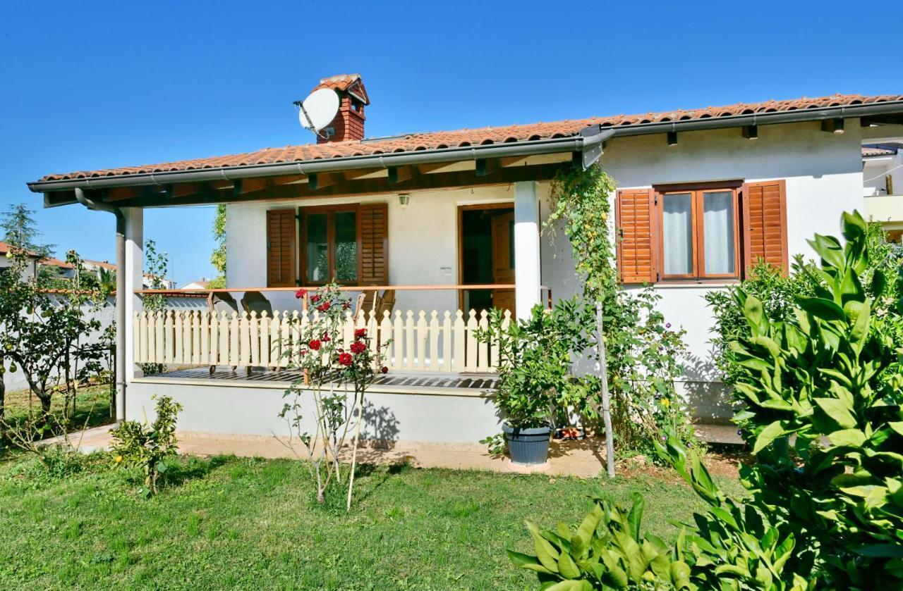 Adriatico Bungalow 포레치 외부 사진